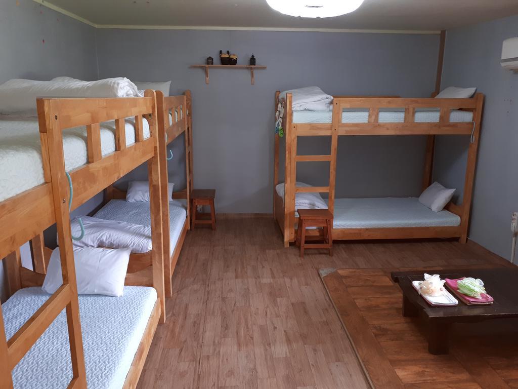Joseph Tree Guest House Jeju Exterior photo